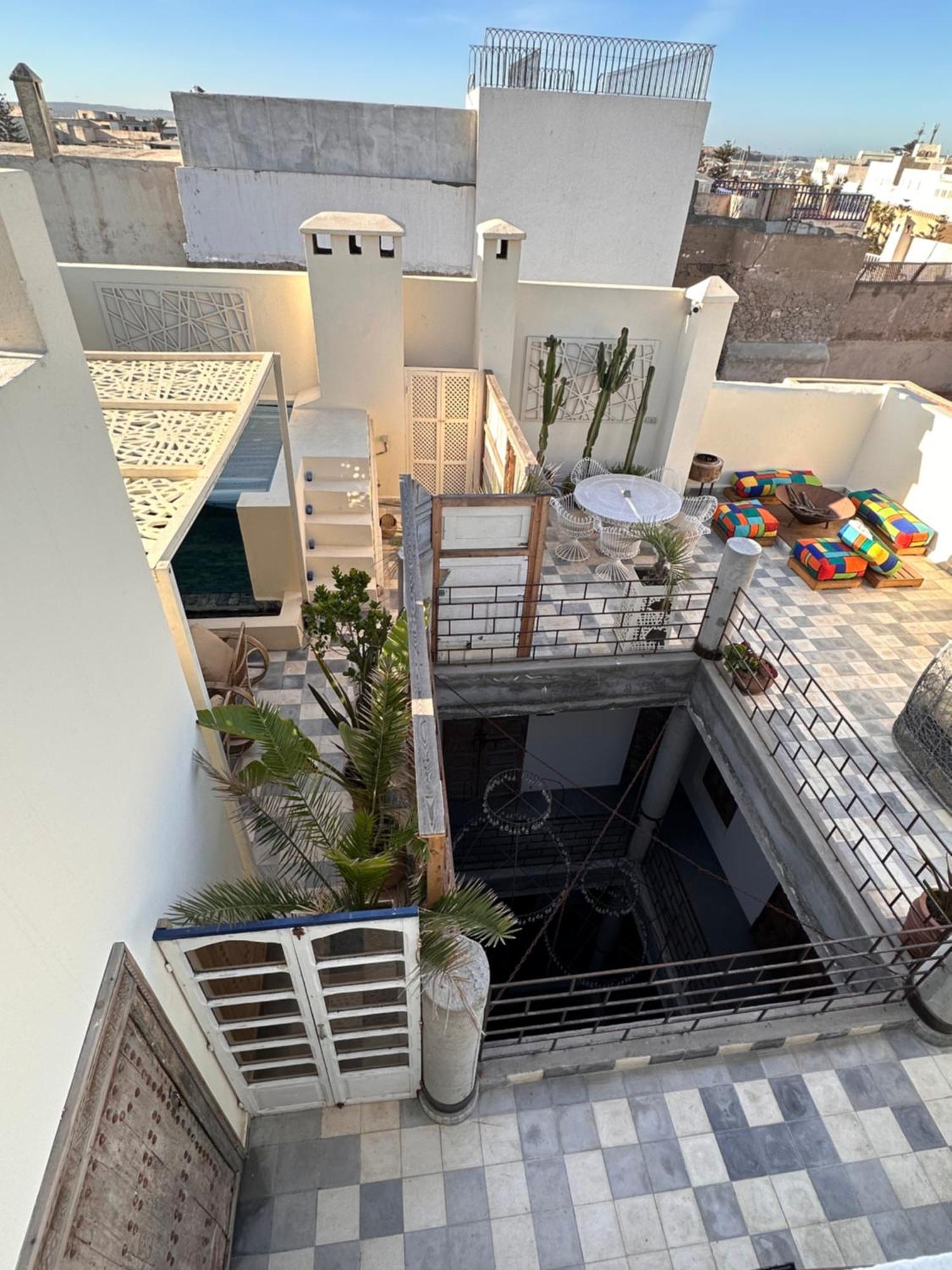Riad Espritbleu - Adult Only เอสเซาอิรา ภายนอก รูปภาพ