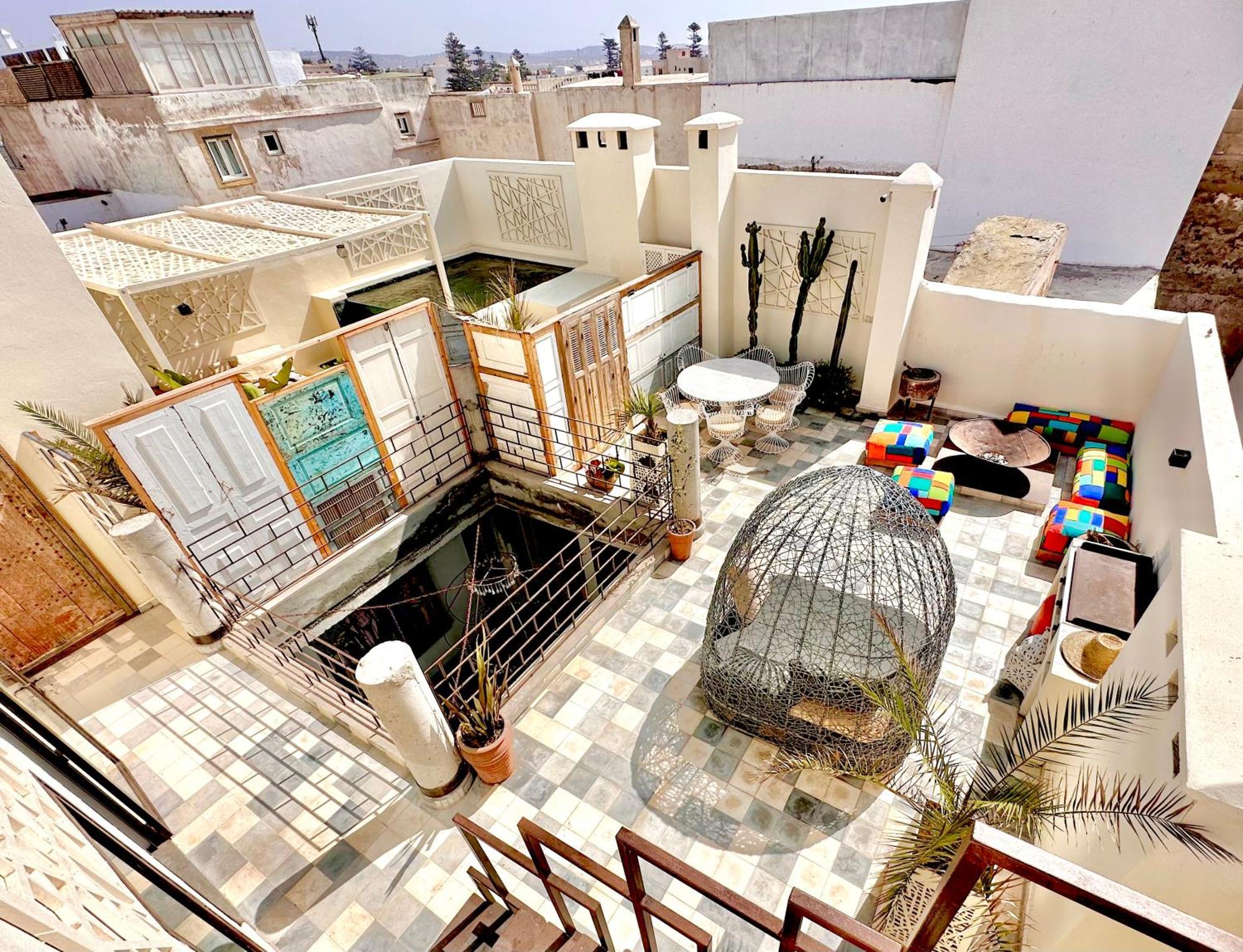 Riad Espritbleu - Adult Only เอสเซาอิรา ภายนอก รูปภาพ